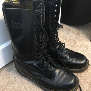 Doc Martens (Mid Calf, 14 eye)